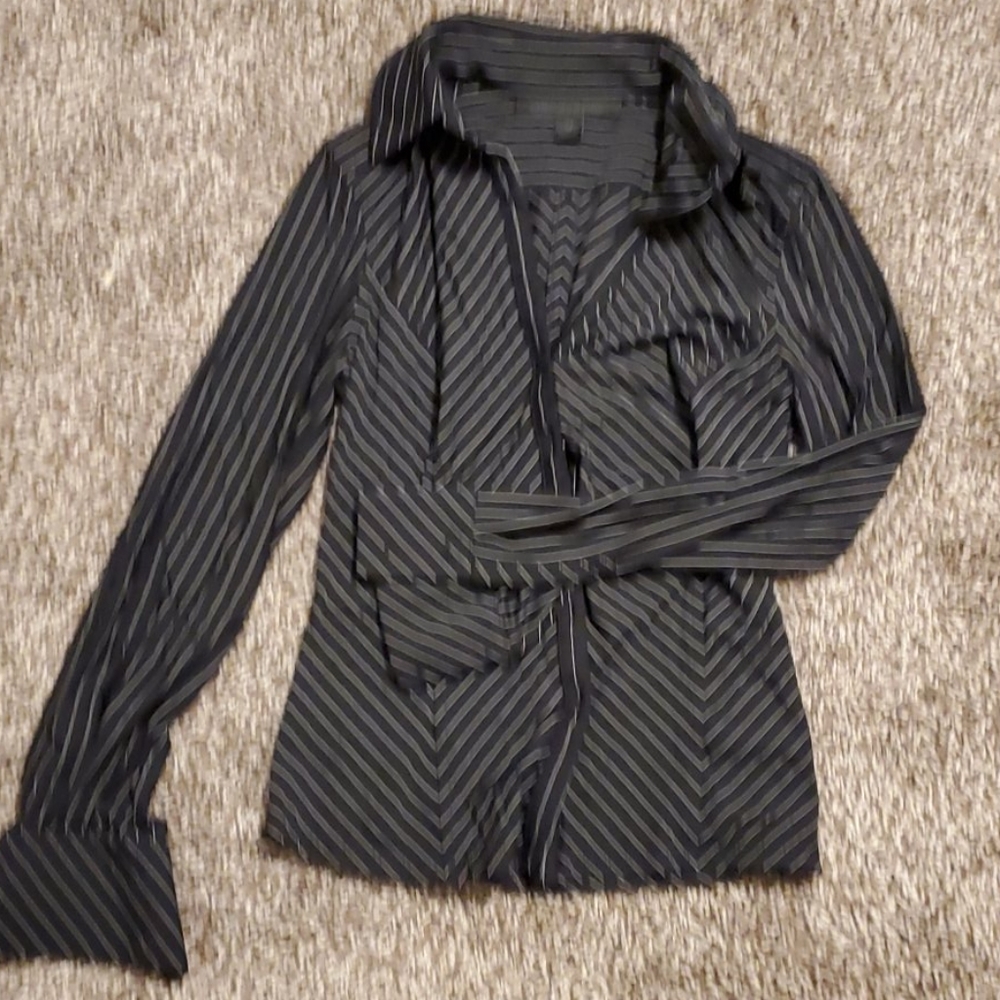 Express button down